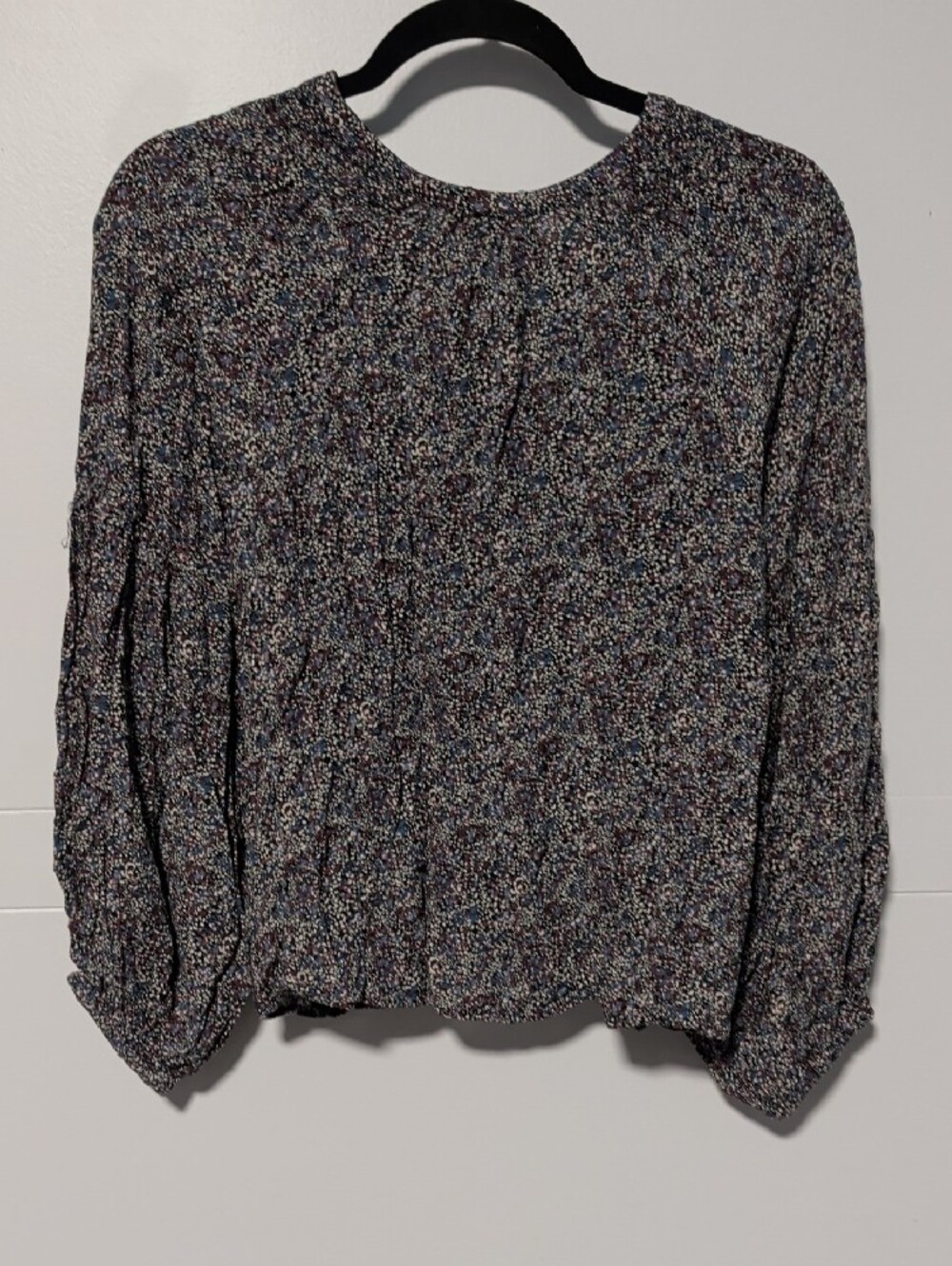 Universal Thread Multi-Color Floral Blouse - Picture 3 of 4